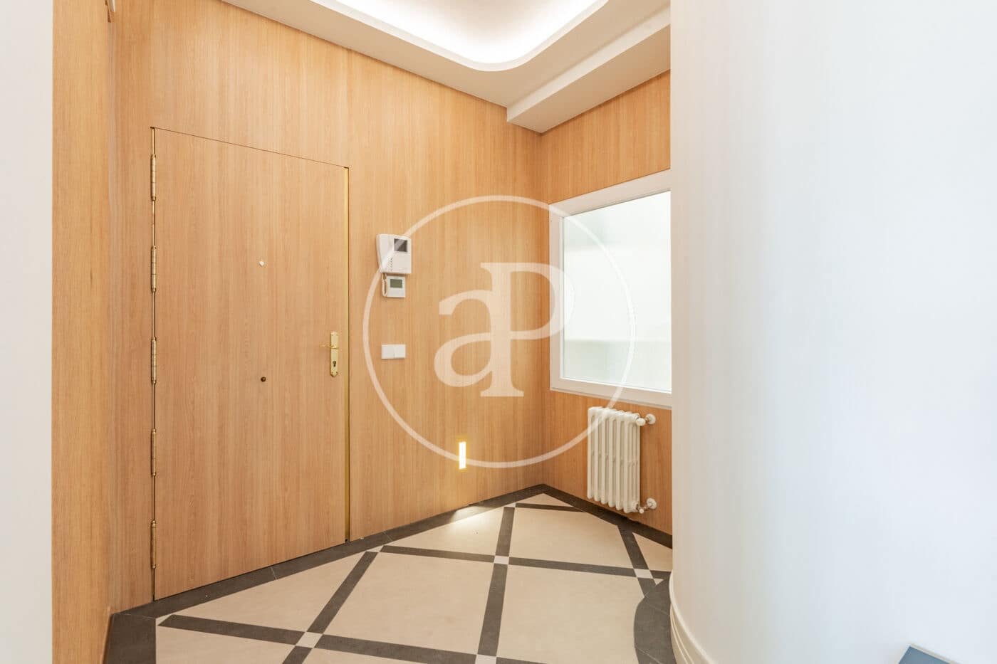 4 slaapkamer Appartement te koop in Madrid stad - € 2.310.000 (Ref: 9949821)