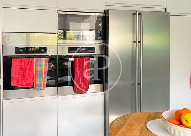 5 soveværelse Villa til salg i Palomas, Madrid by med swimmingpool - € 1.795.000 (Ref: 9949822)