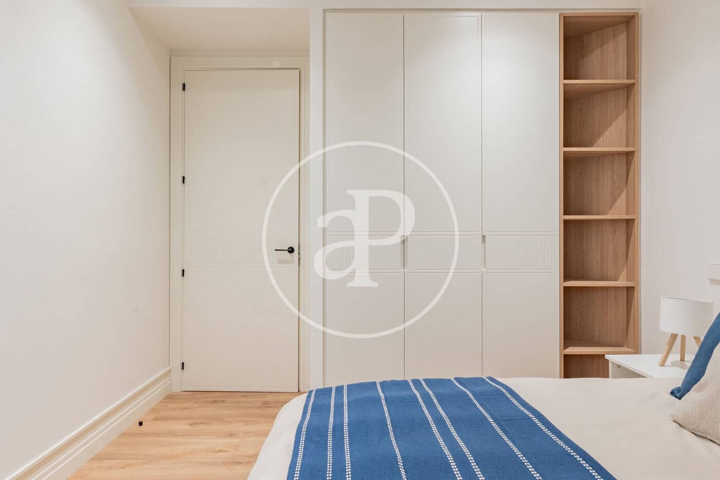 4 soveværelse Lejlighed til salg i Madrid by - € 2.420.000 (Ref: 9949823)