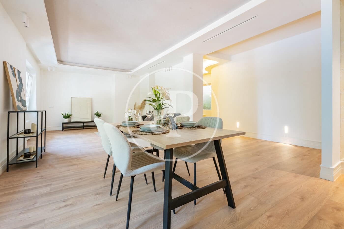 4 soveværelse Lejlighed til salg i Madrid by - € 2.420.000 (Ref: 9949823)