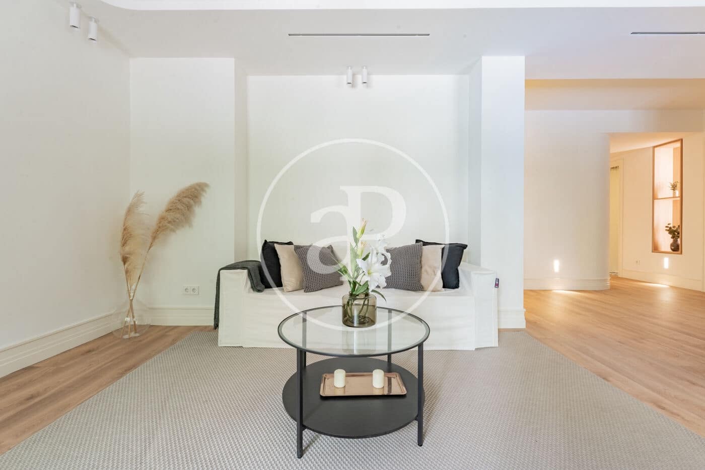 4 soveværelse Lejlighed til salg i Madrid by - € 2.420.000 (Ref: 9949823)