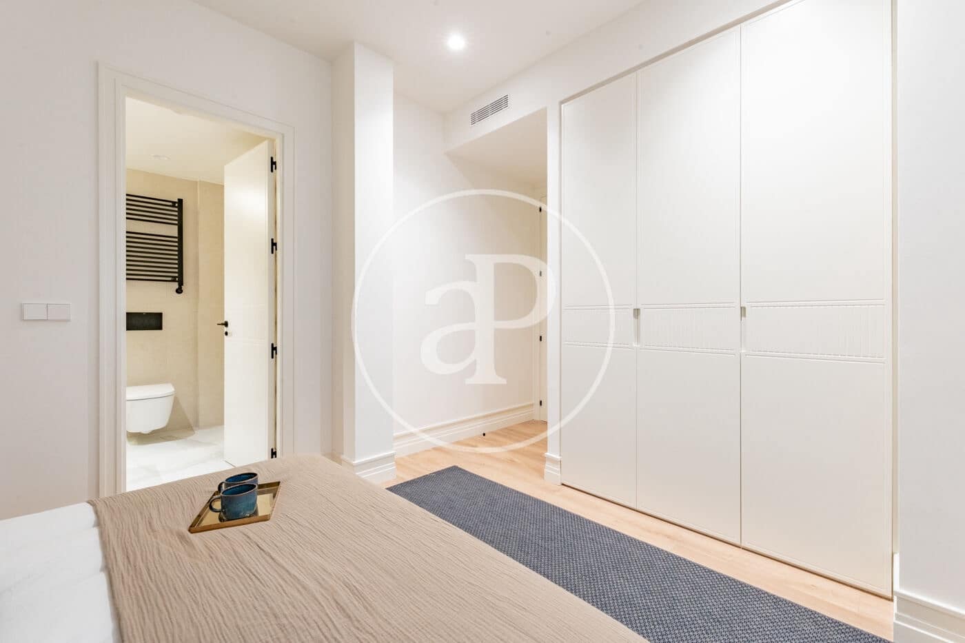 4 soveværelse Lejlighed til salg i Madrid by - € 2.420.000 (Ref: 9949823)