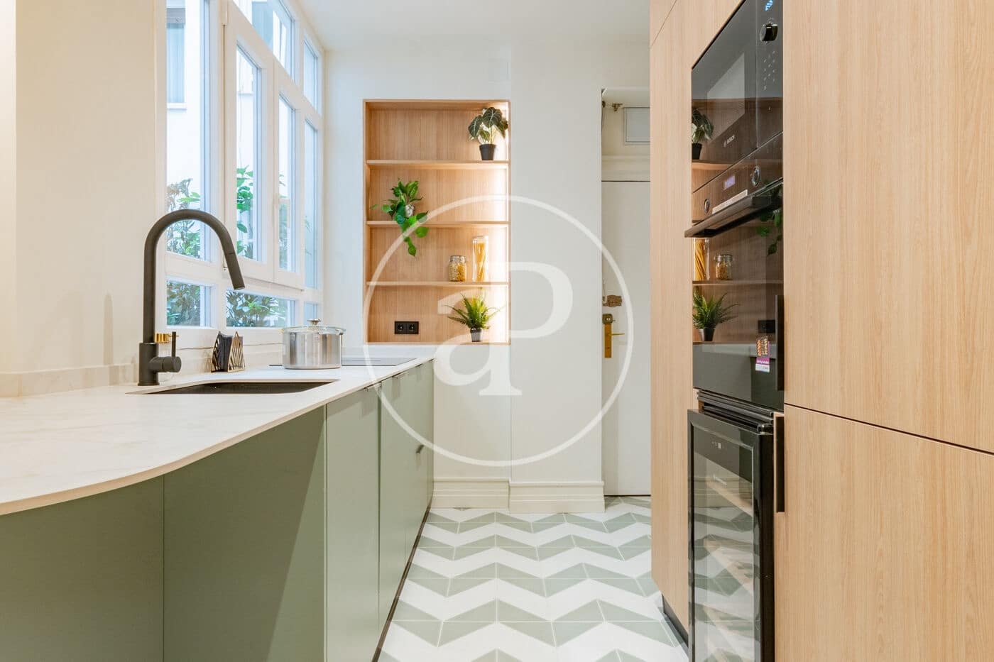 4 soveværelse Lejlighed til salg i Madrid by - € 2.420.000 (Ref: 9949823)