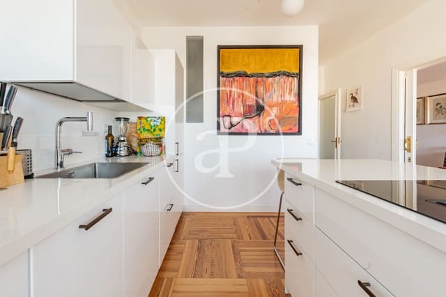 3 sovrum Lägenhet till salu i Arapiles, Madrid stad - 1 650 000 € (Ref: 9952637)