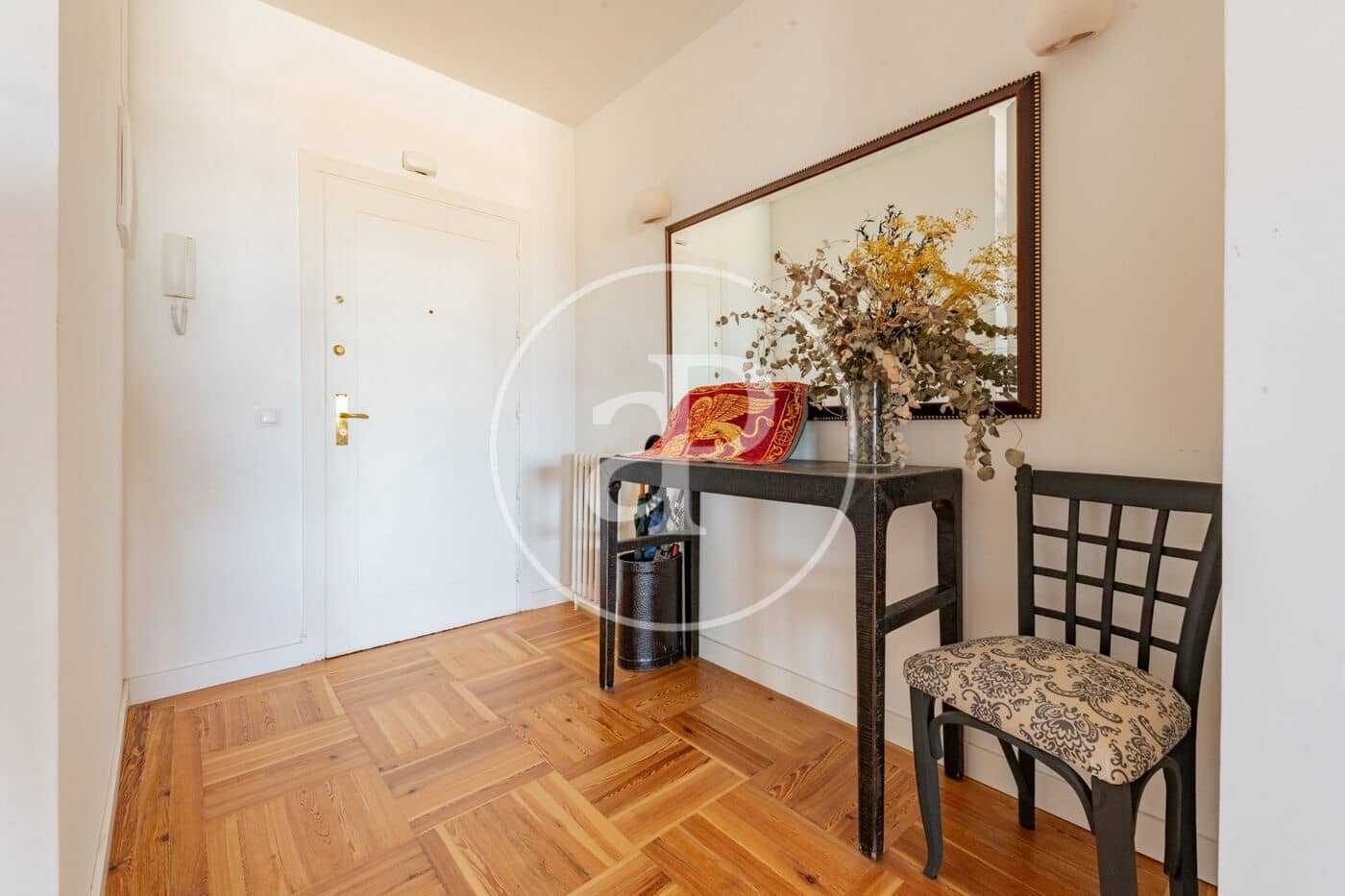 3 makuuhuone Huoneisto myytävänä paikassa Madrid kaupunki - 1 650 000 € (Ref: 9952637)