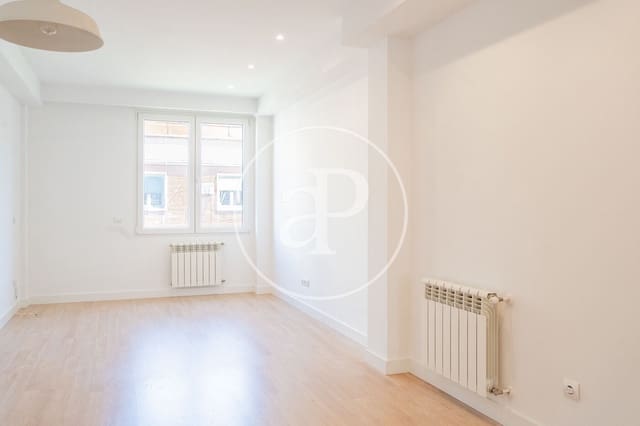 Lejlighed til leje i El Viso, Madrid by - € 2.300 (Ref: 9952638)