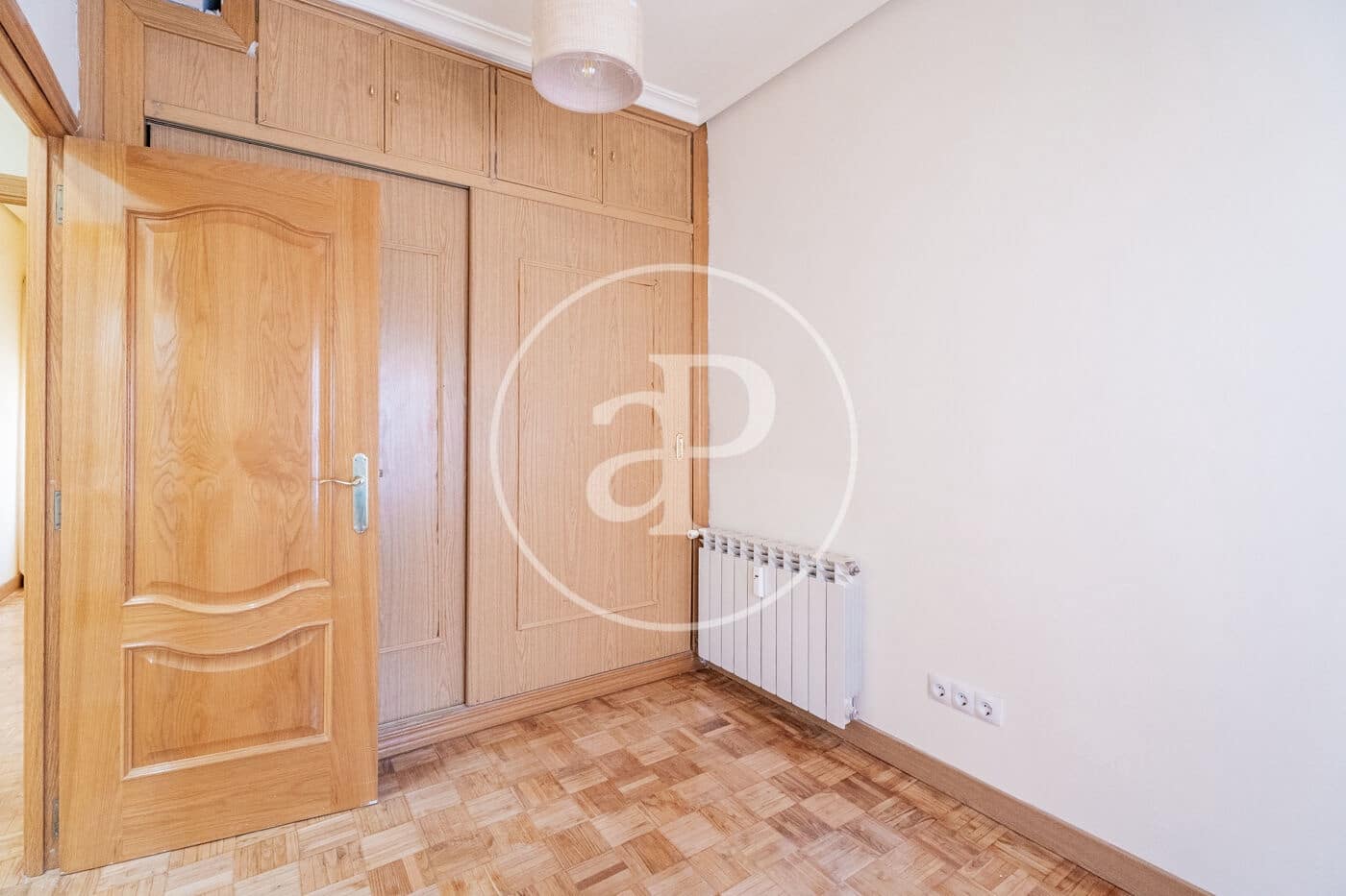 2 sovrum Lägenhet att hyra i Madrid stad - 1 900 € (Ref: 9952640)