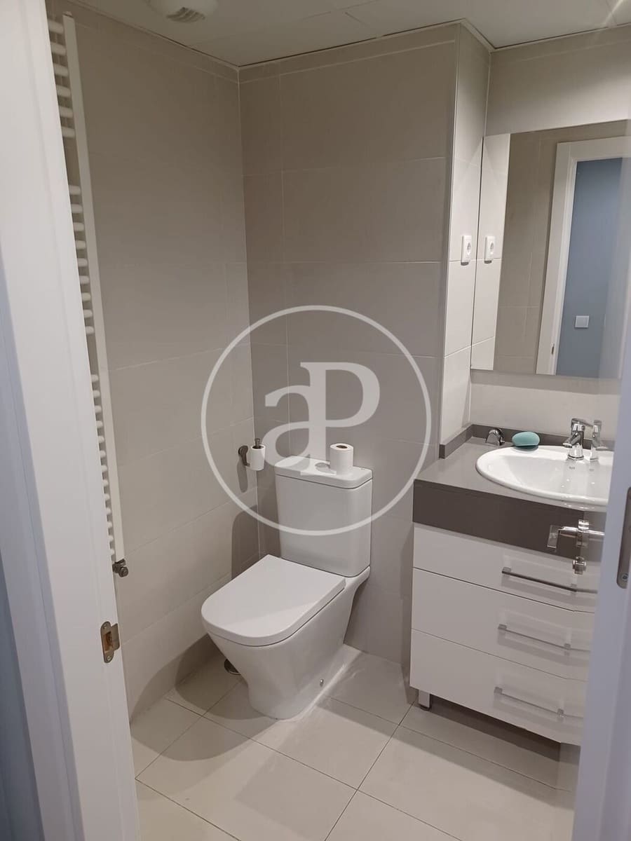 3 sovrum Lägenhet till salu i Madrid stad med pool - 780 000 € (Ref: 9952641)