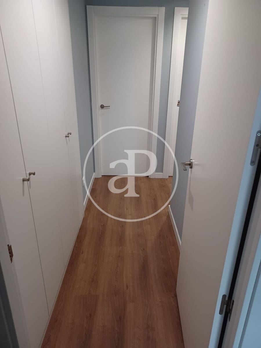 3 sovrum Lägenhet till salu i Madrid stad med pool - 780 000 € (Ref: 9952641)
