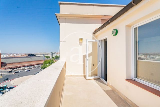 Ático de 3 habitaciones en Jerónimos, Madrid ciudad en alquiler - 5.500 € (Ref: 9952647)