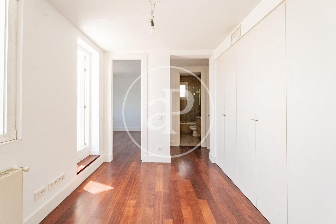 Ático de 3 habitaciones en Madrid ciudad en alquiler - 5.500 € (Ref: 9952647)
