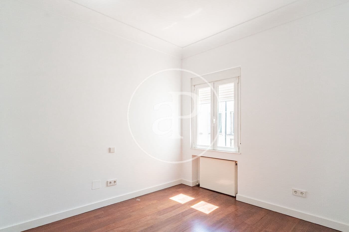 Ático de 3 habitaciones en Madrid ciudad en alquiler - 5.500 € (Ref: 9952647)