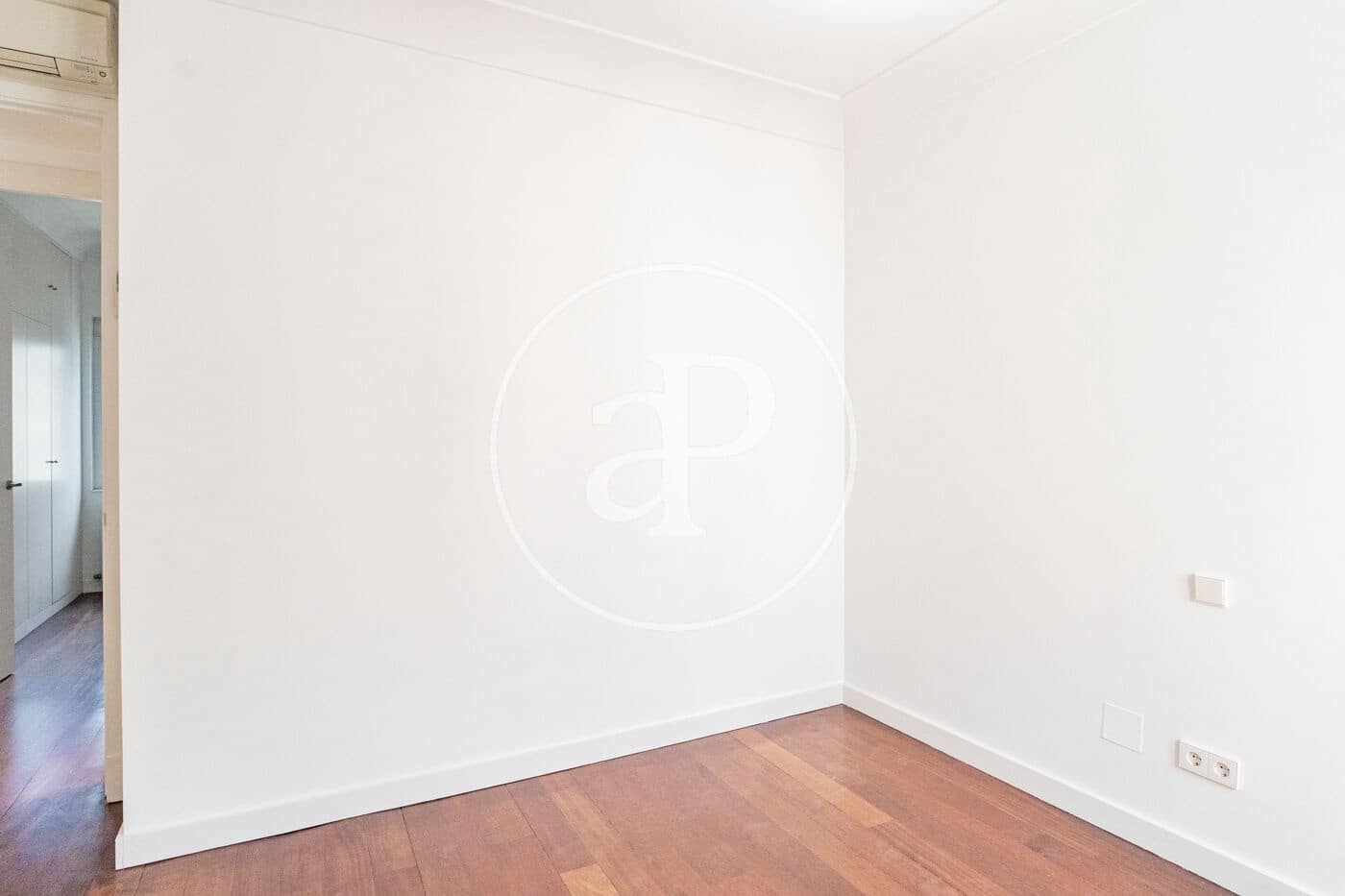 Ático de 3 habitaciones en Madrid ciudad en alquiler - 5.500 € (Ref: 9952647)