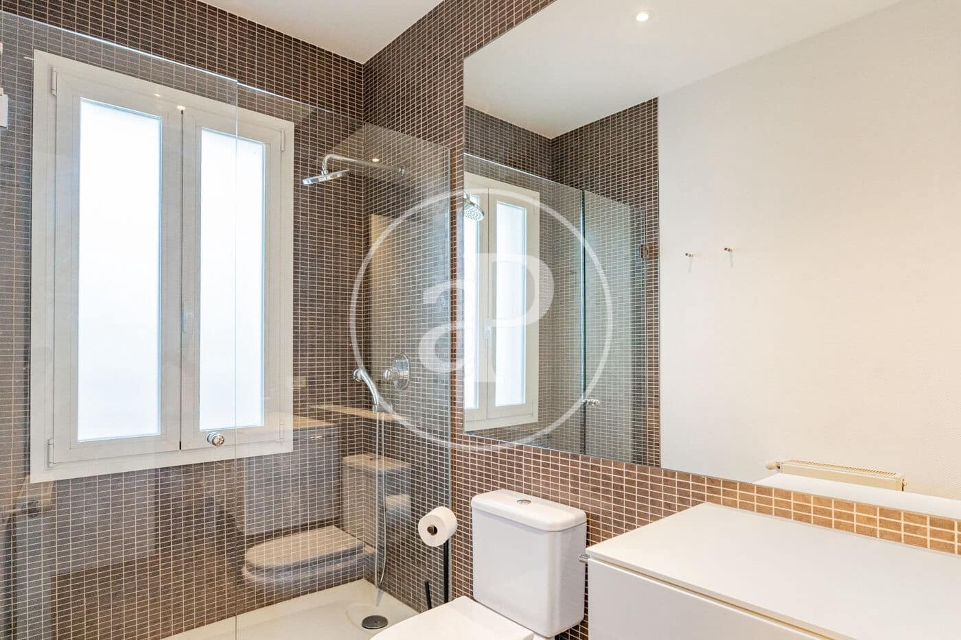 Ático de 3 habitaciones en Madrid ciudad en alquiler - 5.500 € (Ref: 9952647)