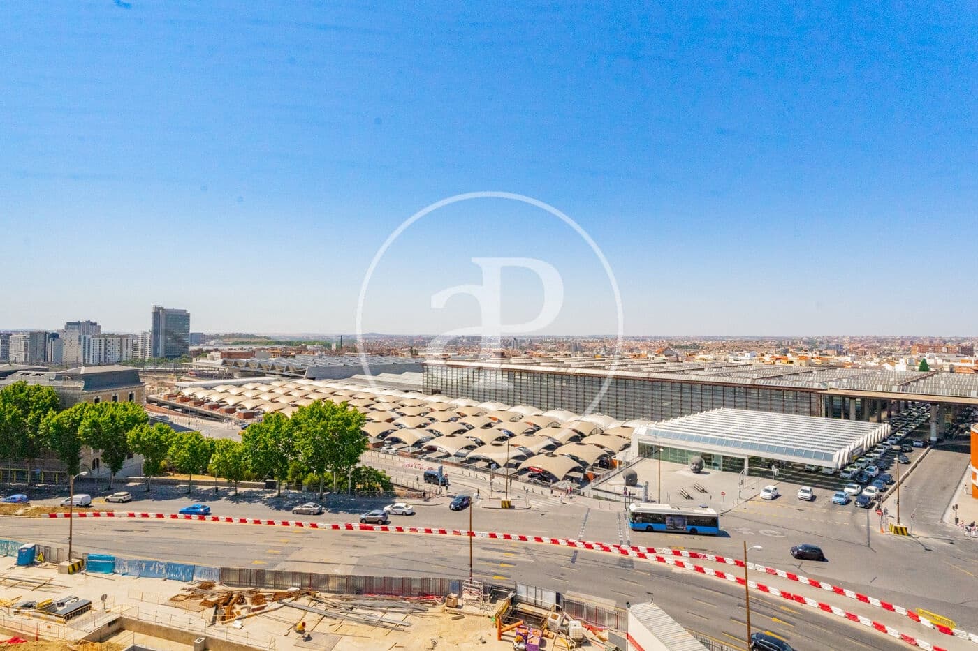 Ático de 3 habitaciones en Madrid ciudad en alquiler - 5.500 € (Ref: 9952647)