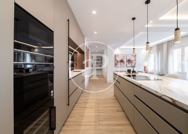 3 camera da letto Appartamento in vendita in Vallehermoso, Madrid città - 1.695.000 € (Rif: 9954467)