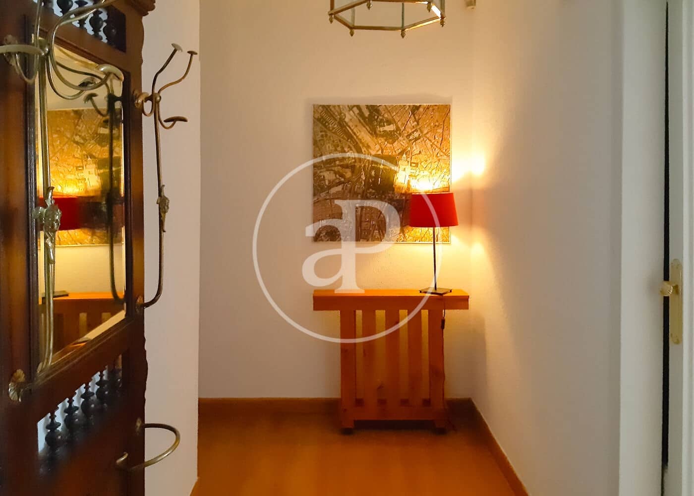 Apartamento de 4 habitaciones en Madrid ciudad en venta - 890.000 € (Ref: 9954468)