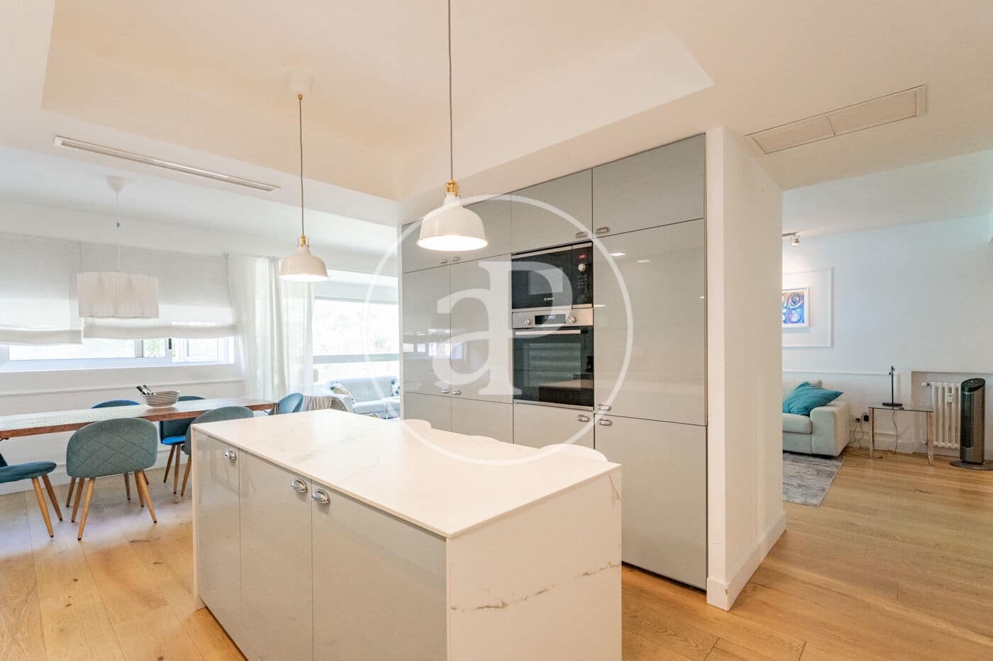 3 bedroom Apartment for rent in Madrid city - € 5,900 (Ref: 9954469)