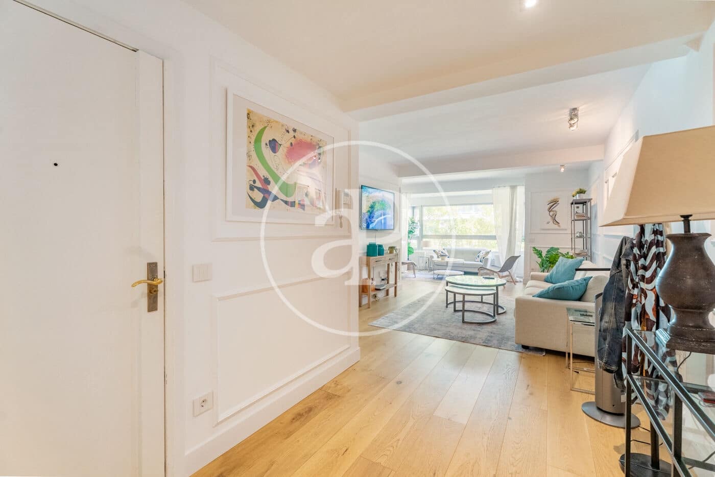 3 bedroom Apartment for rent in Madrid city - € 5,900 (Ref: 9954469)