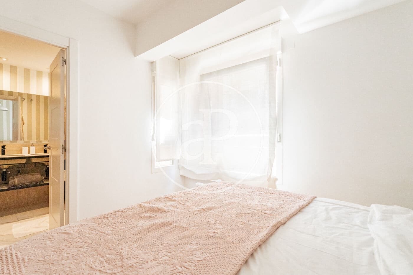 3 bedroom Apartment for rent in Madrid city - € 5,900 (Ref: 9954469)