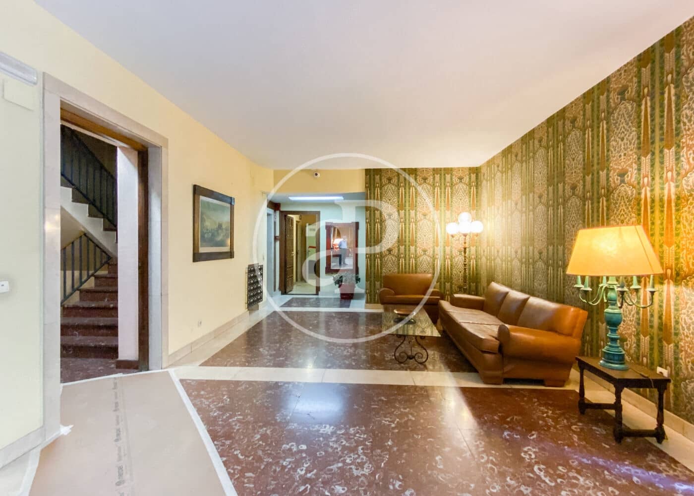 Apartamento de 2 habitaciones en Madrid ciudad en alquiler con garaje - 2.500 € (Ref: 9954470)
