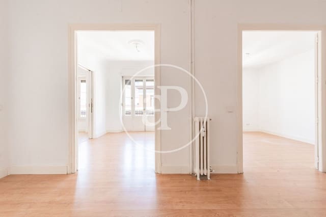 3 quarto Apartamento para arrendar em Justicia, Madrid cidade com garagem - 3 450 € (Ref: 9954472)