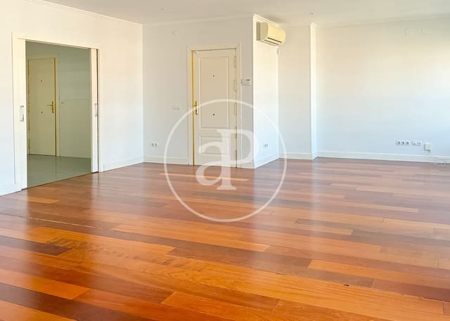 3 soveværelse Lejlighed til leje i El Viso, Madrid by med garage - € 4.000 (Ref: 9954473)