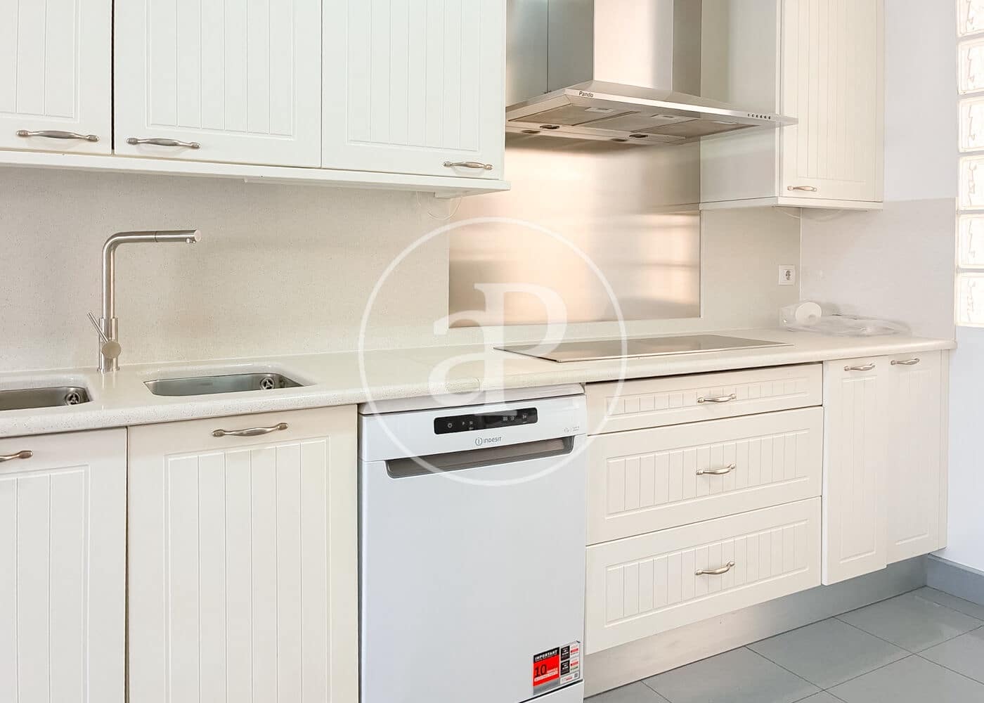 3 soveværelse Lejlighed til leje i Madrid by med garage - € 4.000 (Ref: 9954473)
