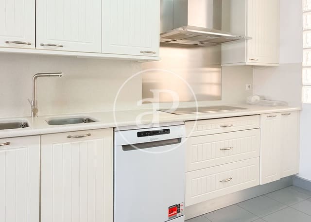 3 soveværelse Lejlighed til leje i El Viso, Madrid by med garage - € 4.000 (Ref: 9954473)