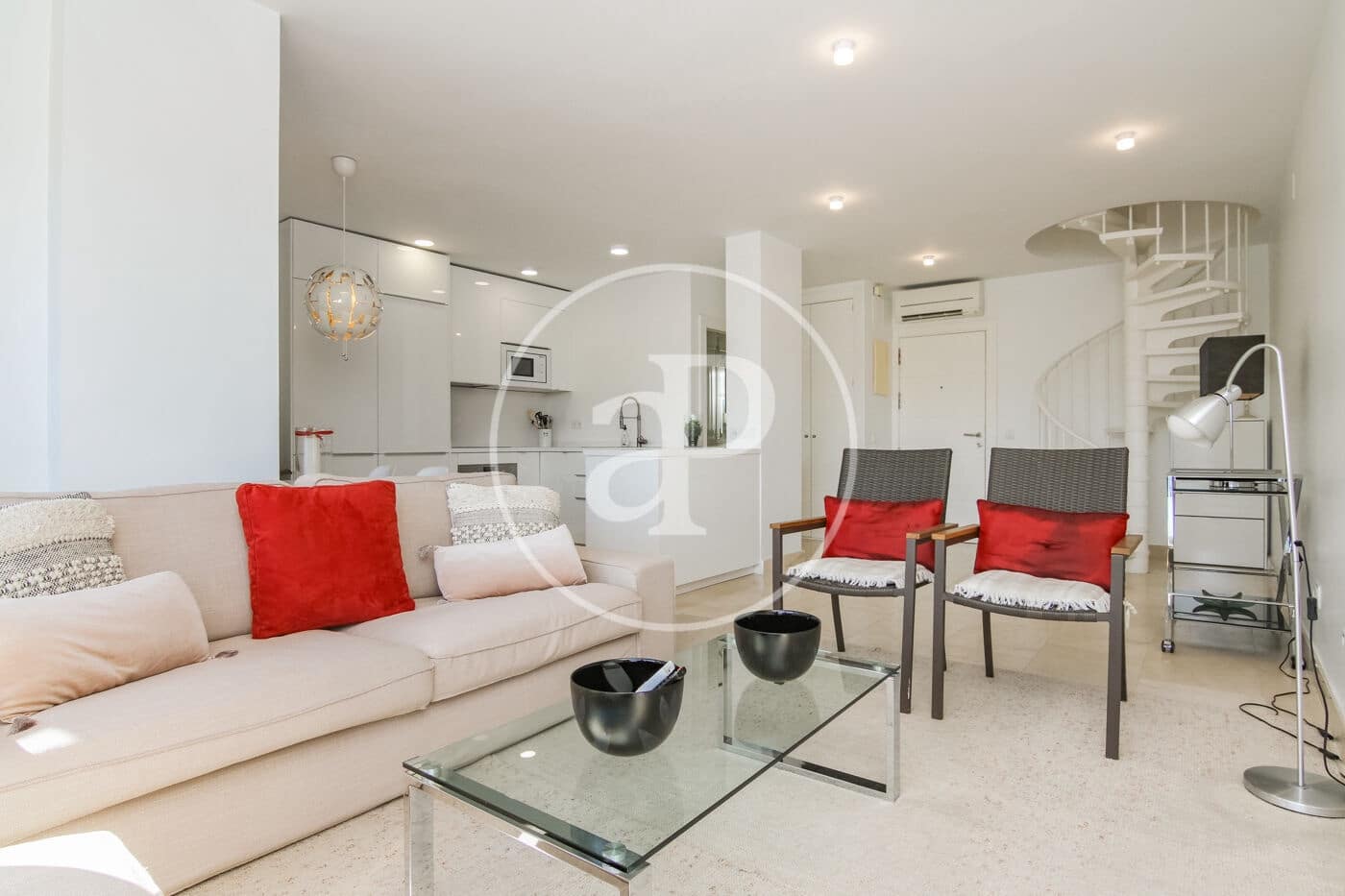 2 makuuhuone Huoneisto vuokrattavana paikassa Madrid kaupunki mukana uima-altaan - 2 400 € (Ref: 9954474)