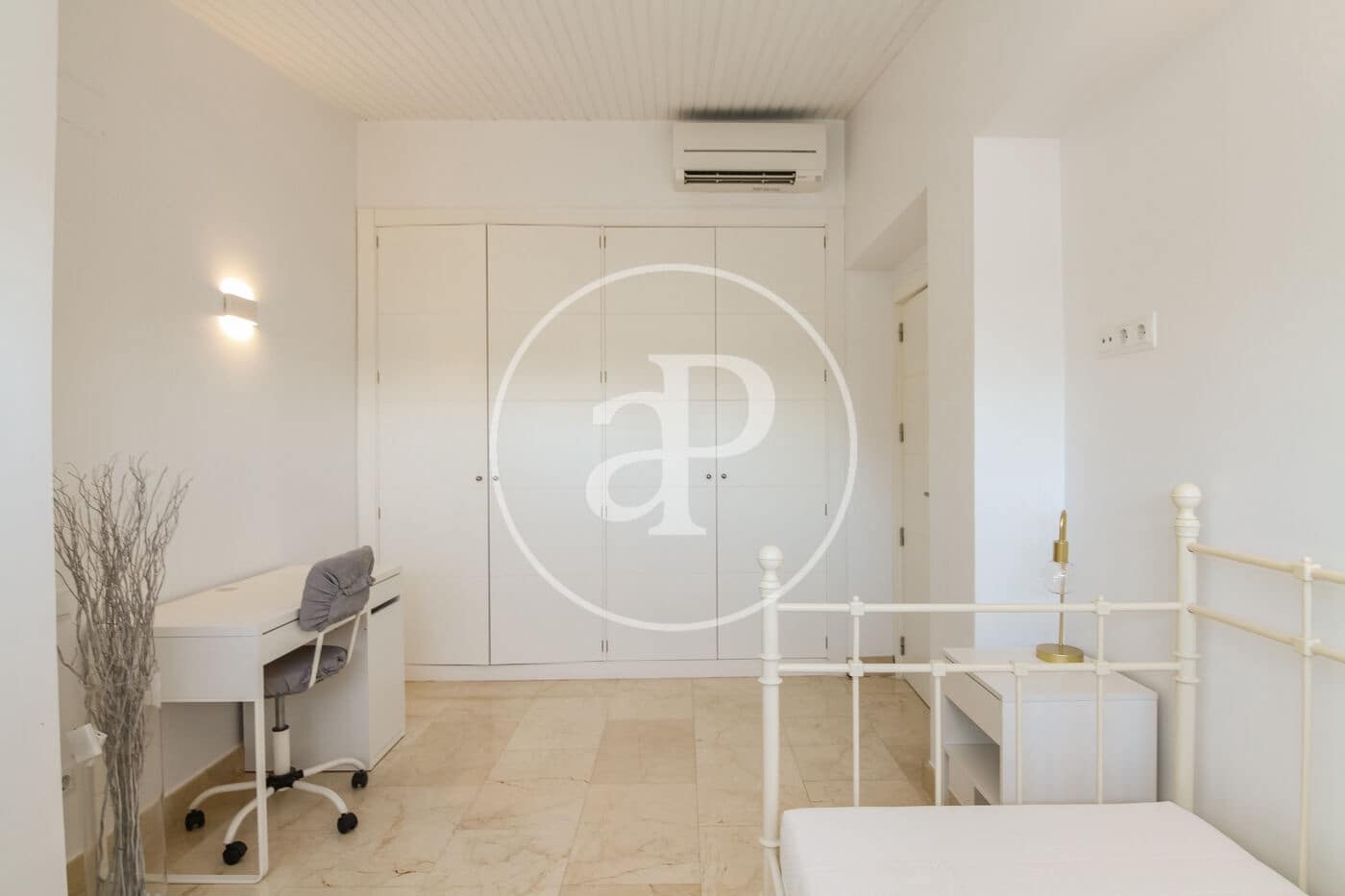 2 makuuhuone Huoneisto vuokrattavana paikassa Madrid kaupunki mukana uima-altaan - 2 400 € (Ref: 9954474)
