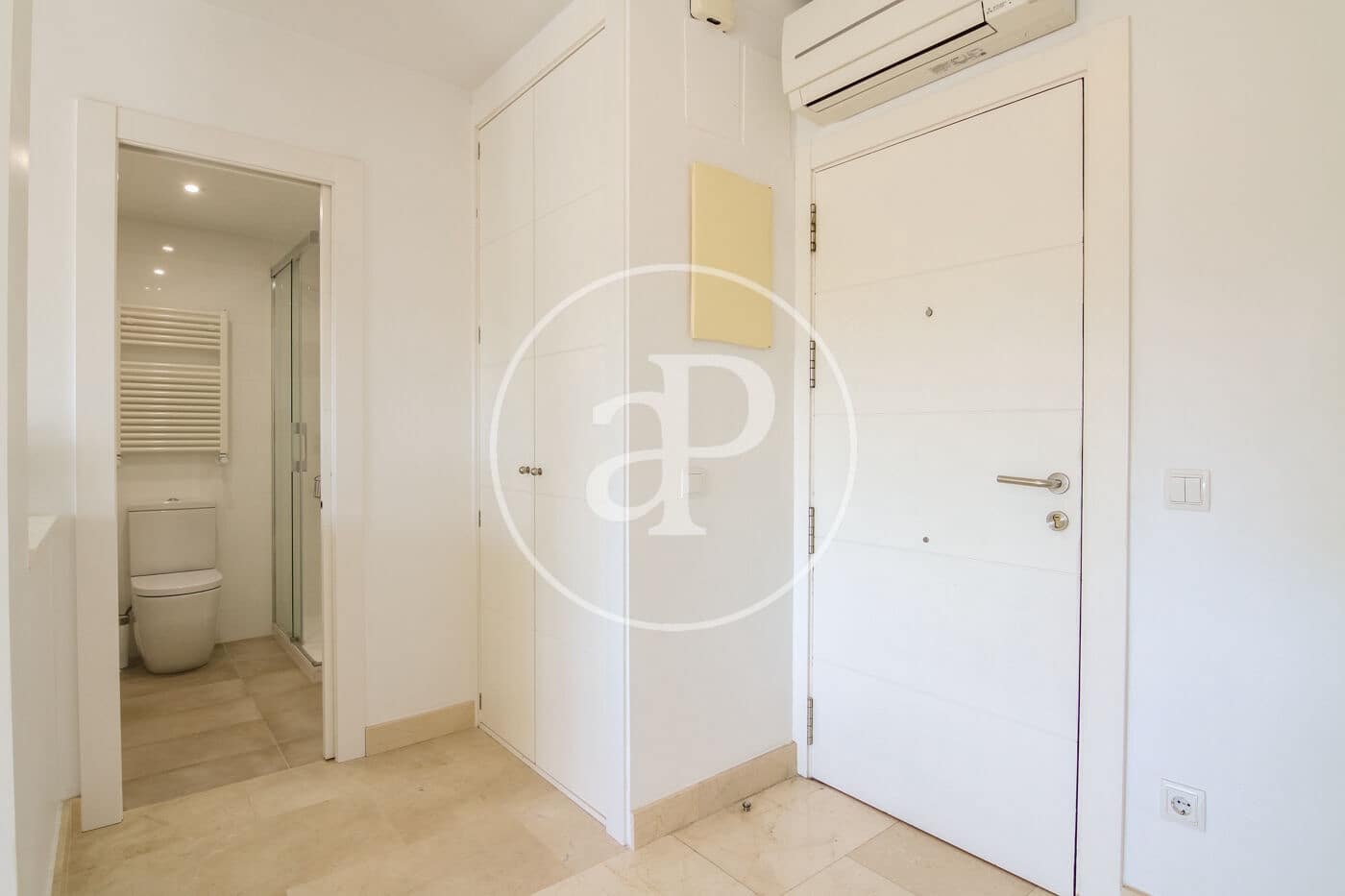 2 makuuhuone Huoneisto vuokrattavana paikassa Madrid kaupunki mukana uima-altaan - 2 400 € (Ref: 9954474)