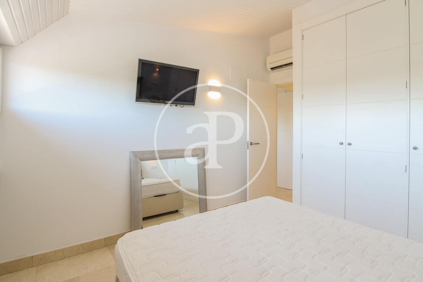 2 makuuhuone Huoneisto vuokrattavana paikassa Madrid kaupunki mukana uima-altaan - 2 400 € (Ref: 9954474)