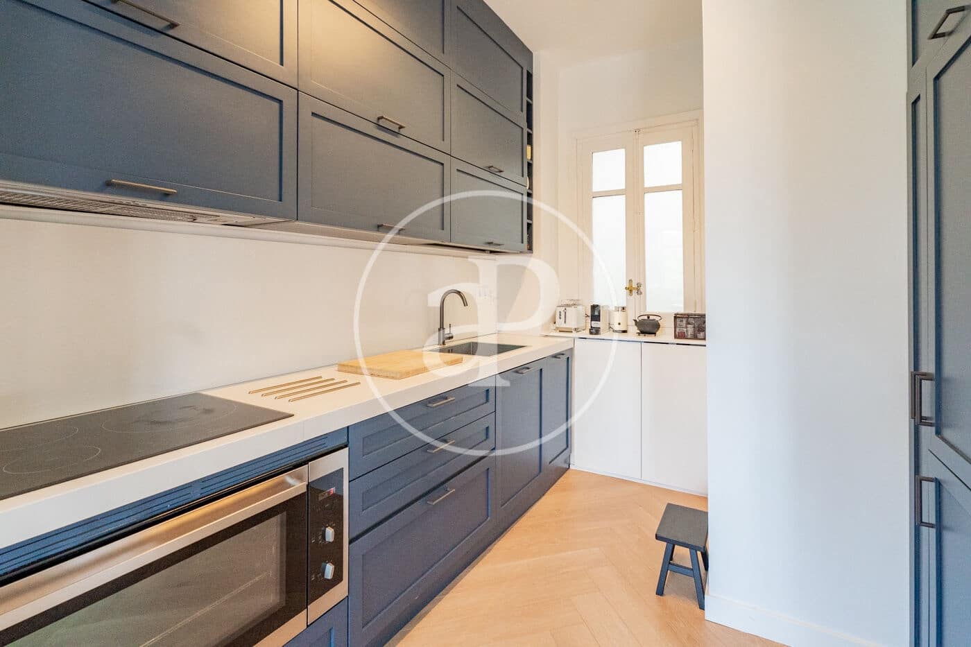 2 soveværelse Lejlighed til leje i Madrid by - € 6.000 (Ref: 9954476)