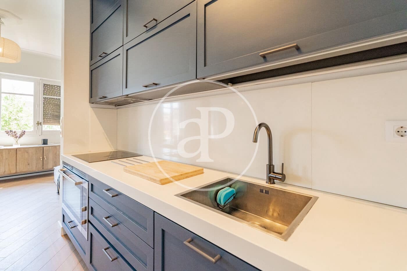2 soveværelse Lejlighed til leje i Madrid by - € 6.000 (Ref: 9954476)