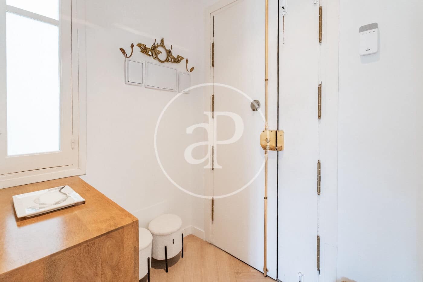2 soveværelse Lejlighed til leje i Madrid by - € 6.000 (Ref: 9954476)