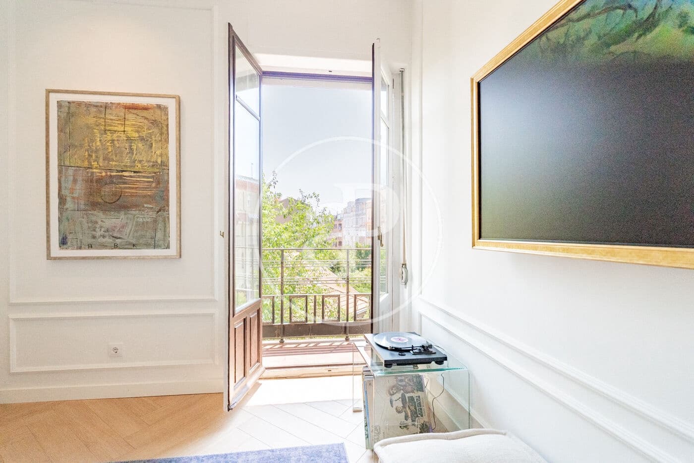 2 soveværelse Lejlighed til leje i Madrid by - € 6.000 (Ref: 9954476)