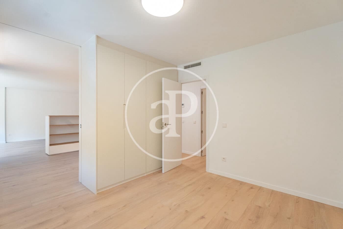 3 bedroom Apartment for sale in Madrid city - € 1,140,000 (Ref: 9954477)