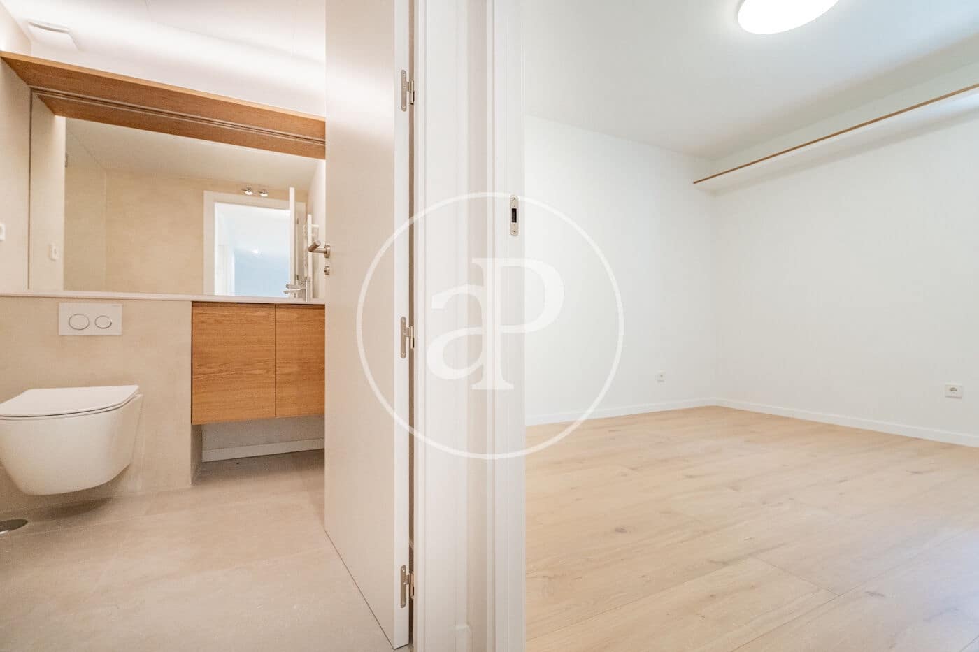 3 bedroom Apartment for sale in Madrid city - € 1,140,000 (Ref: 9954477)