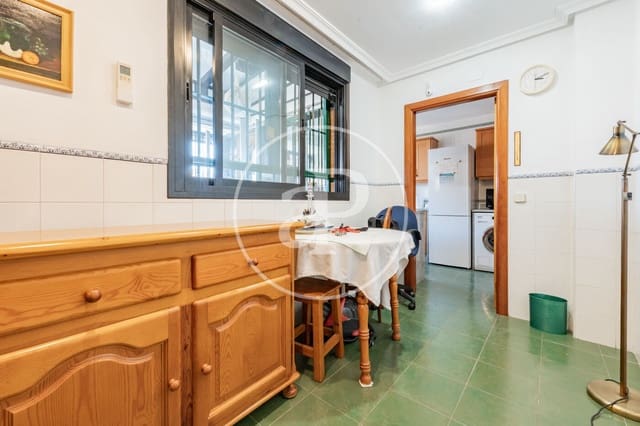 2 sypialnia Penthouse na sprzedaż w Delicias, Miasto Madryt z basenem - 795 000 € (Ref: 9958173)
