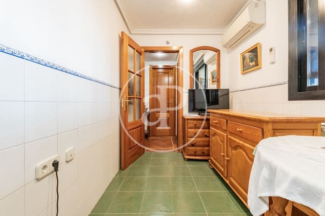 2 sypialnia Penthouse na sprzedaż w Delicias, Miasto Madryt z basenem - 795 000 € (Ref: 9958173)
