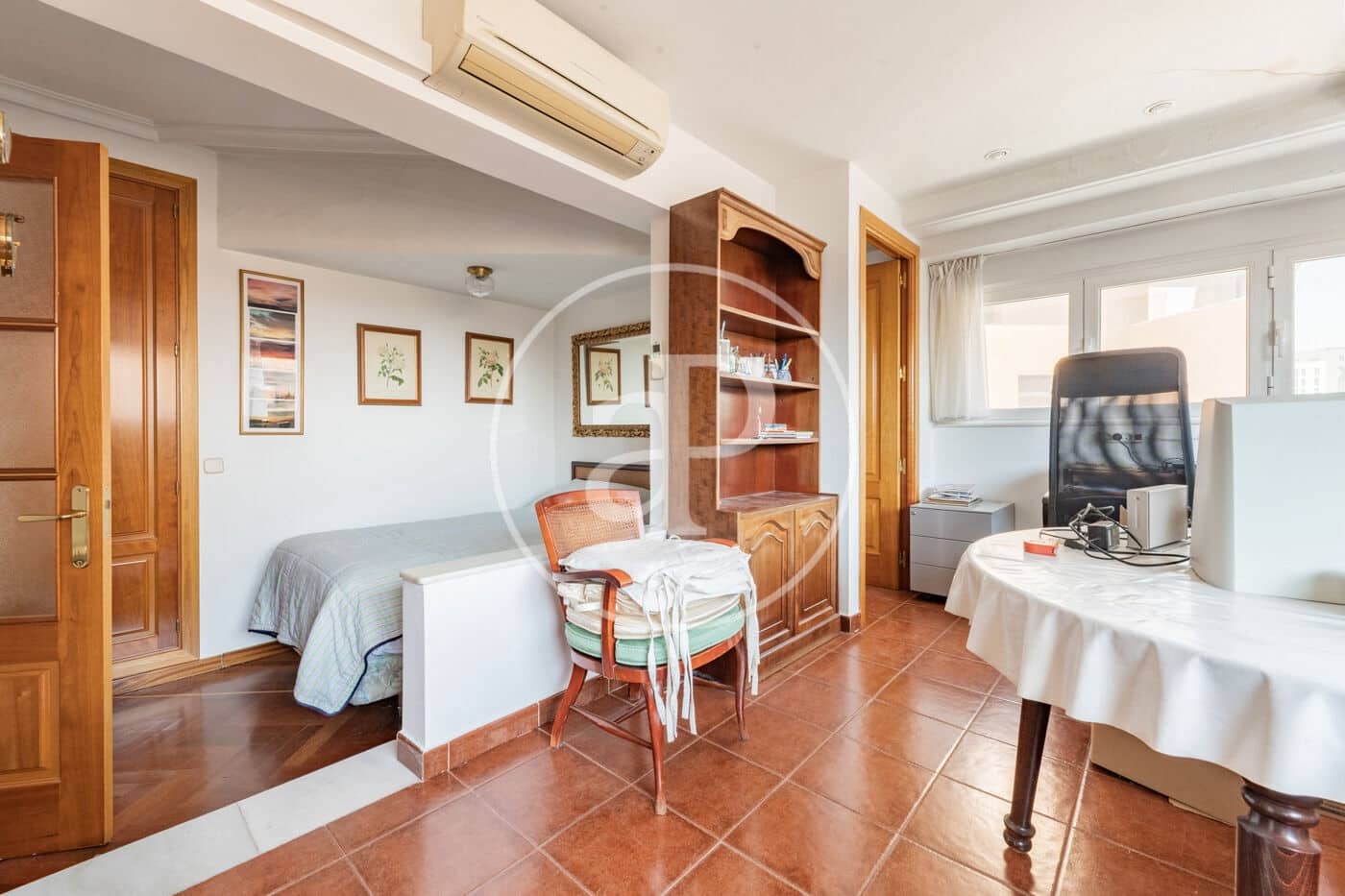 2 sypialnia Penthouse na sprzedaż w Miasto Madryt z basenem - 795 000 € (Ref: 9958173)