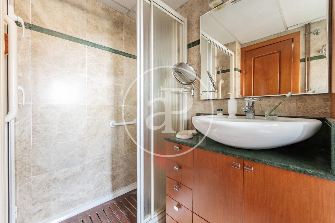2 sypialnia Penthouse na sprzedaż w Miasto Madryt z basenem - 795 000 € (Ref: 9958173)