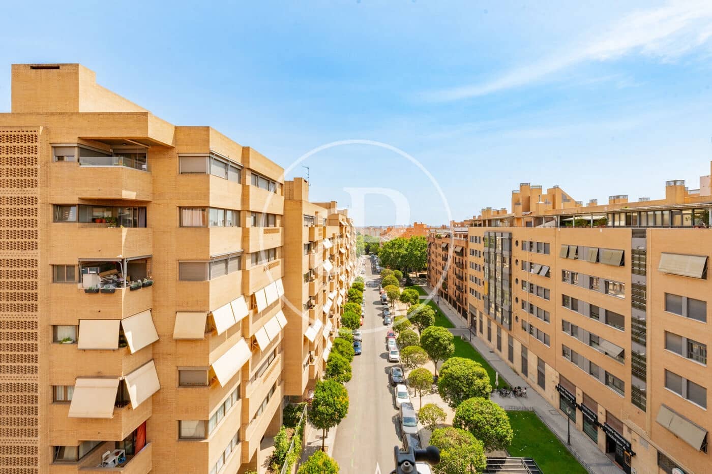 2 sypialnia Penthouse na sprzedaż w Miasto Madryt z basenem - 795 000 € (Ref: 9958173)