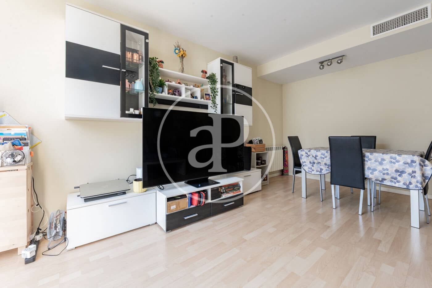 1 Zimmer Apartment zu verkaufen in Madrid Stadt mit Pool - 530.000 € (Ref: 9959802)