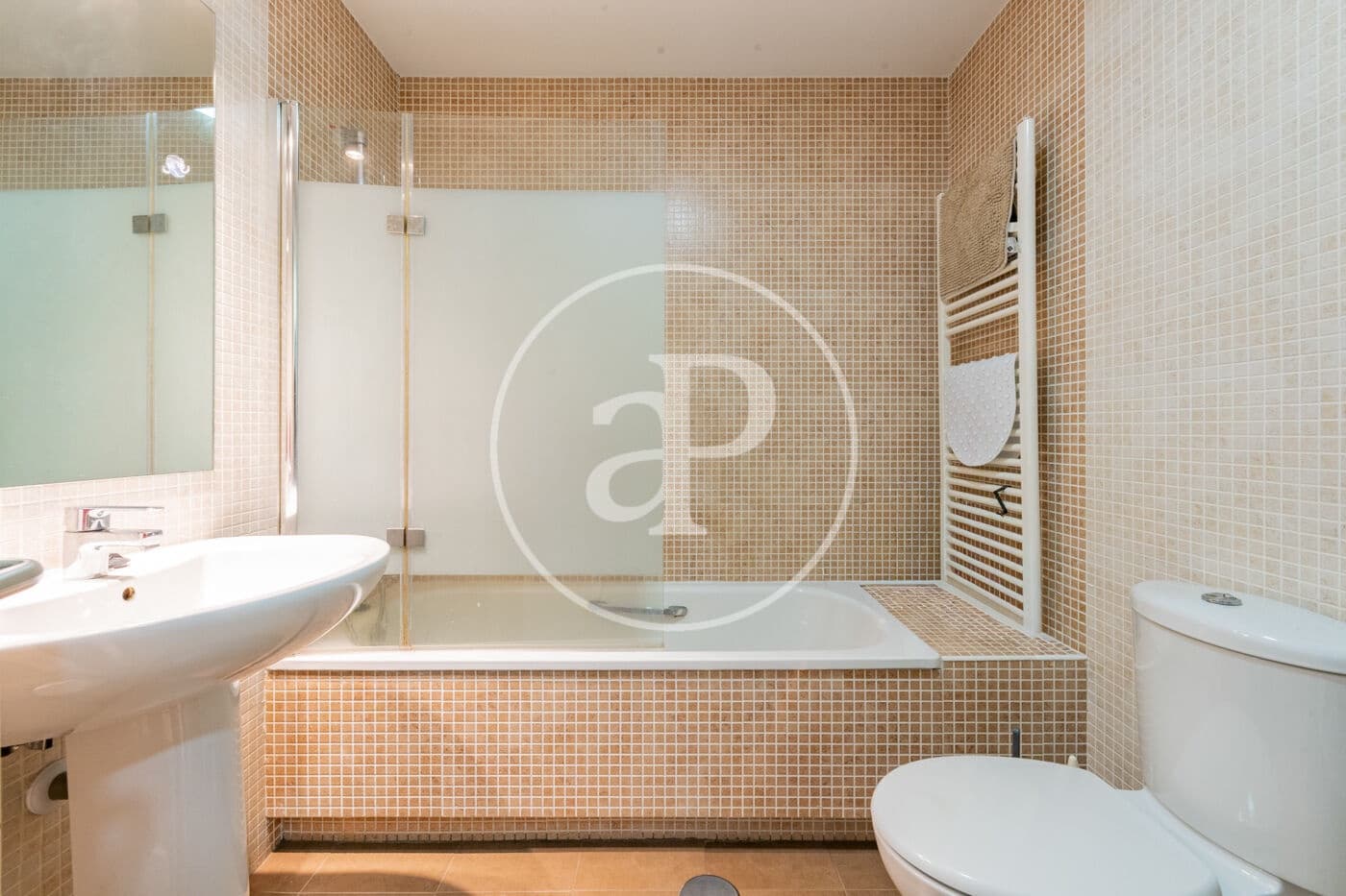 1 Zimmer Apartment zu verkaufen in Madrid Stadt mit Pool - 530.000 € (Ref: 9959802)