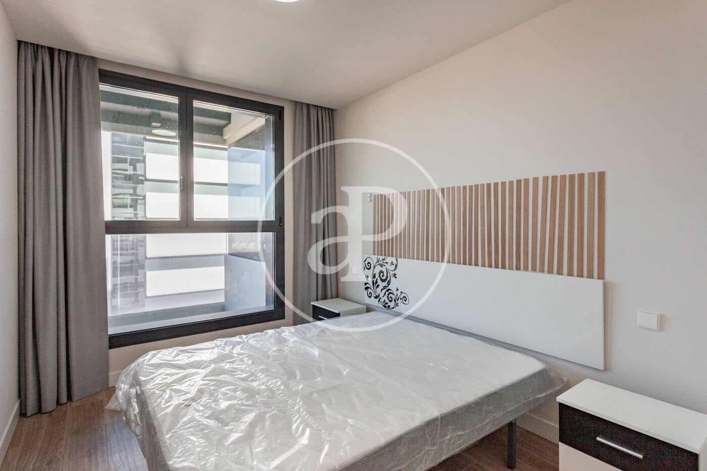2 Zimmer Apartment zu vermieten in Madrid Stadt mit Pool Garage - 2.750 € (Ref: 9962729)