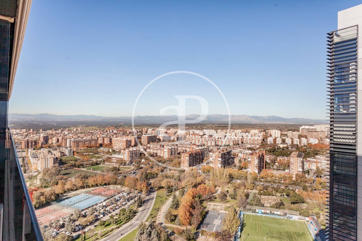 2 Zimmer Apartment zu vermieten in Madrid Stadt mit Pool Garage - 2.750 € (Ref: 9962729)