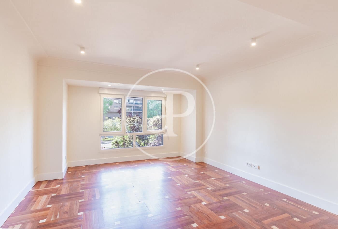 3 bedroom Apartment for rent in Madrid city - € 3,200 (Ref: 9962731)