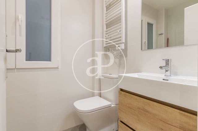 3 soveværelse Lejlighed til leje i El Viso, Madrid by - € 3.200 (Ref: 9962731)